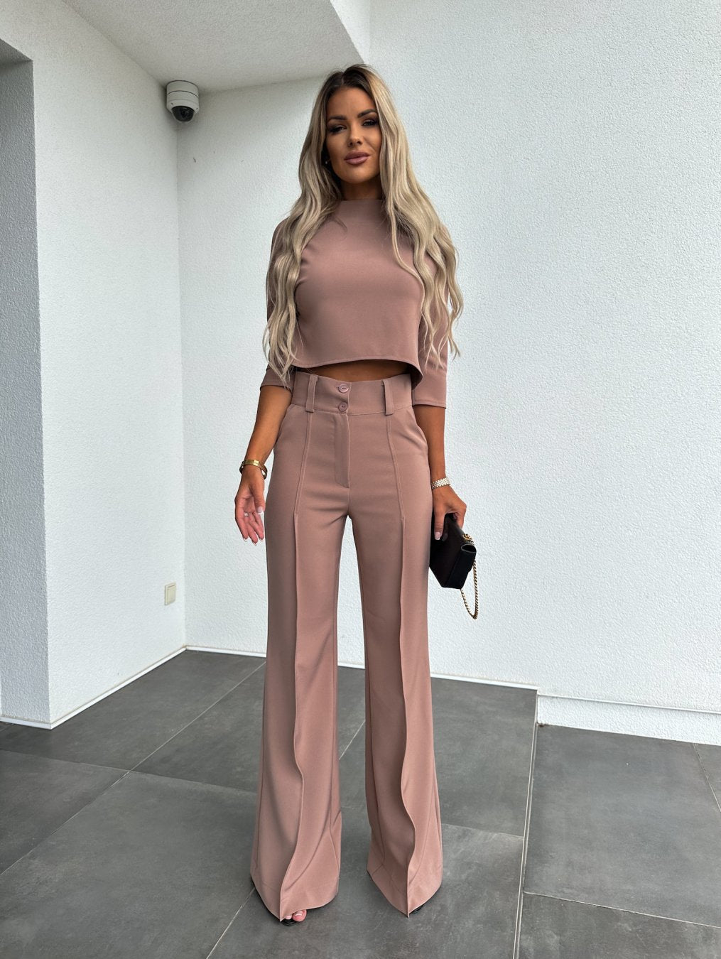 CLASSY 2-PIECE SET